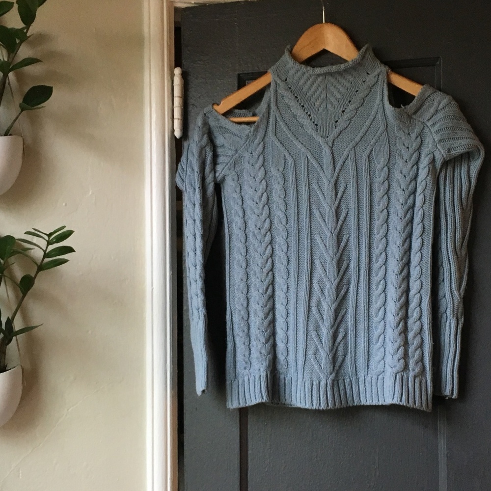 Open Shoulder Light Blue Turtle Neck XS